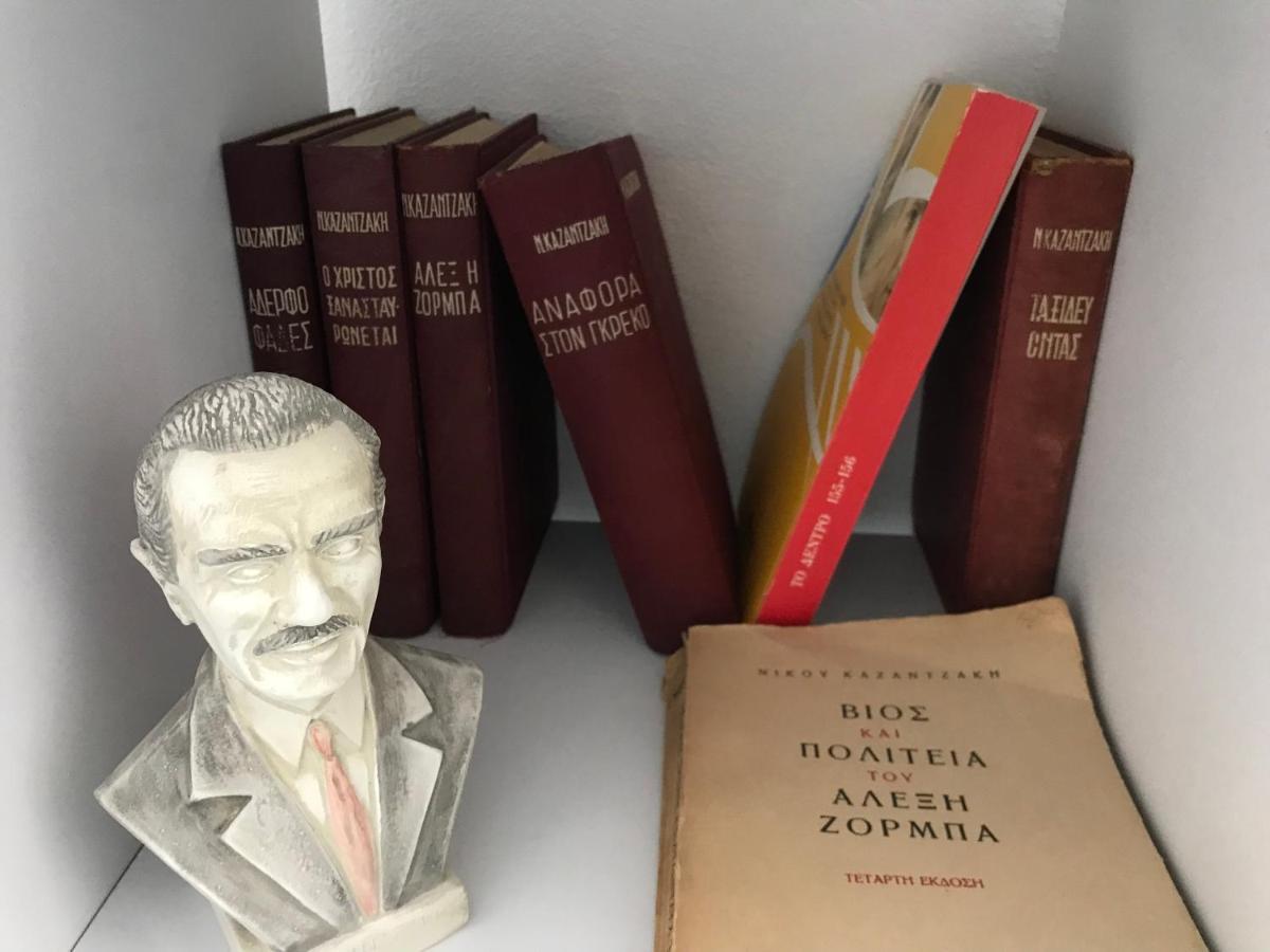 Utopia Residences Kazantzakis House Petrokefálion Eksteriør billede